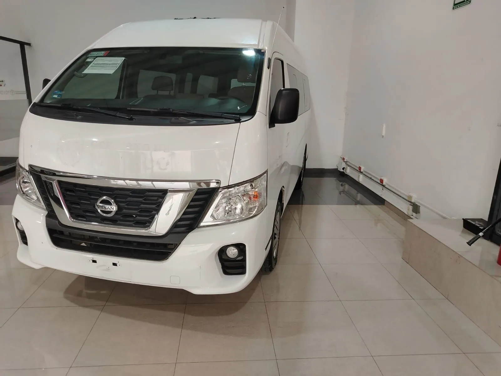 Nissan Urvan 2021