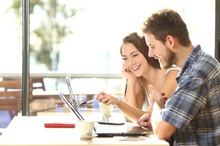 Personas con laptop