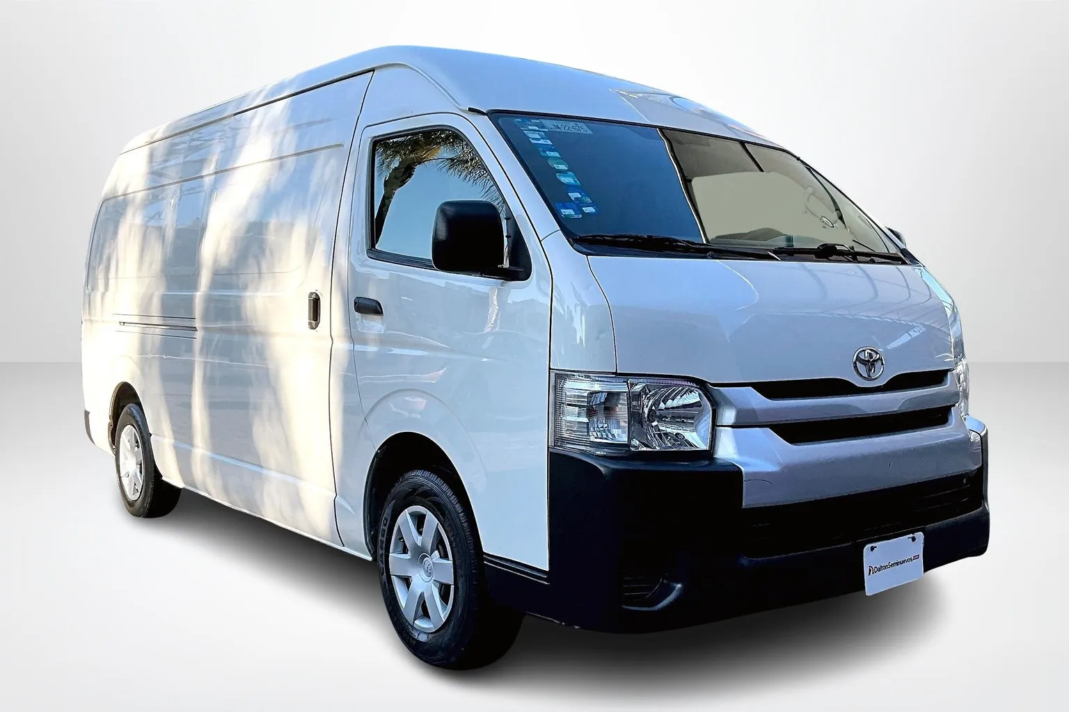 Toyota Hiace 2019