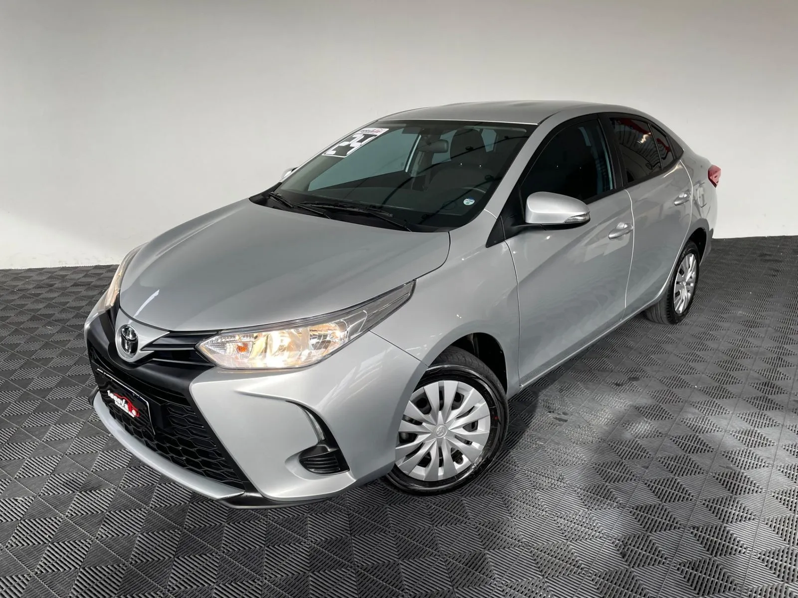 Toyota Yaris Xl Sedan 1.5 Flex 16v 4p Aut. 2024/2024