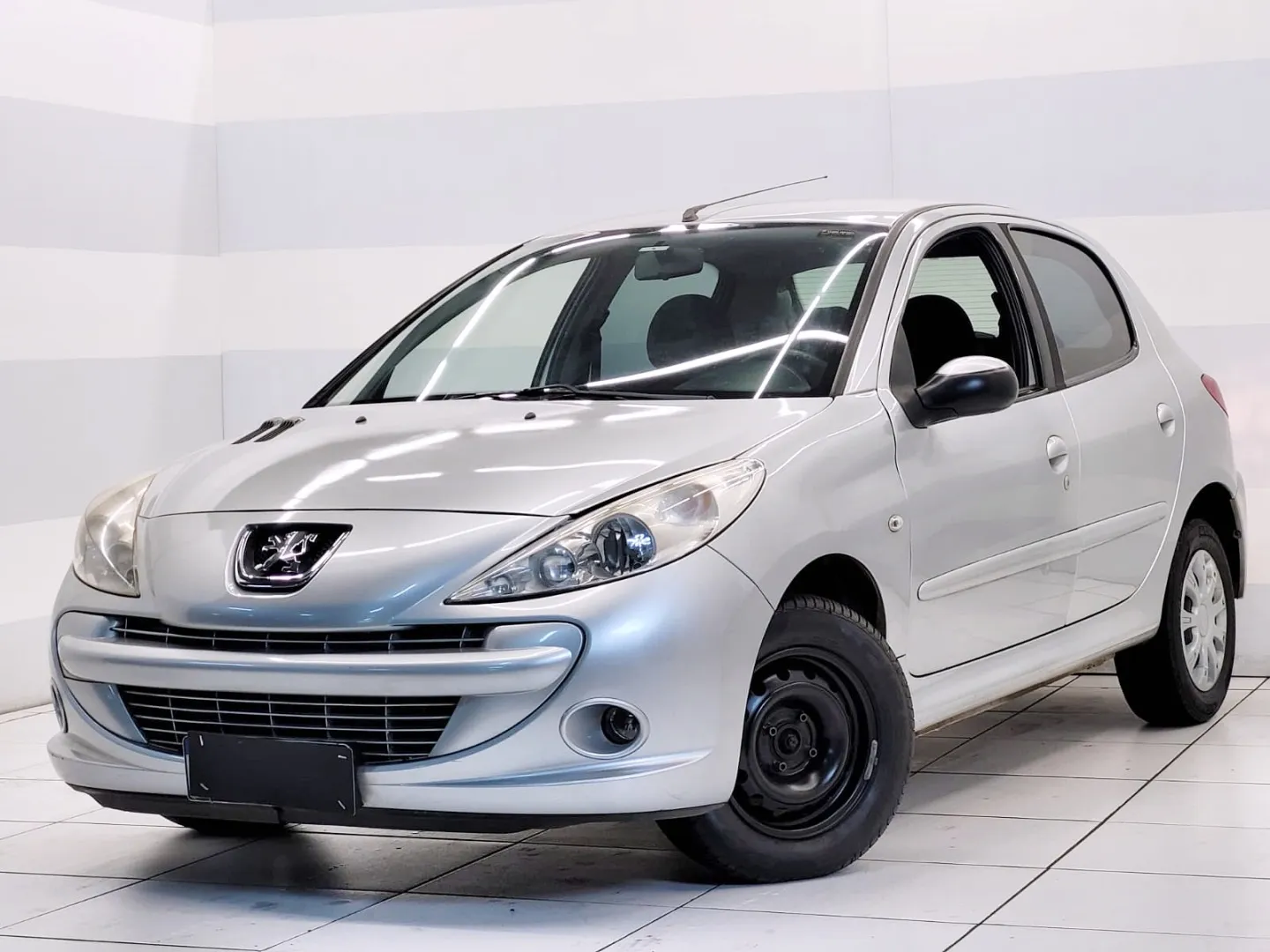 Peugeot 207 1.4 Xr 8v Flex 4p Manual