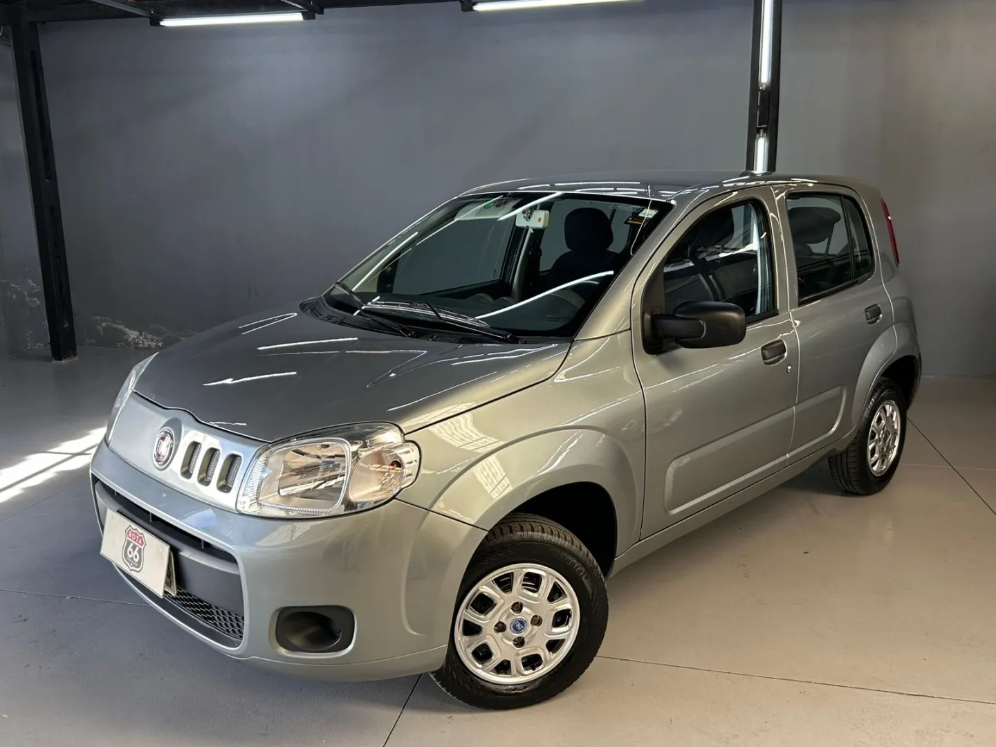 Fiat Uno 1.0 Evo Vivace 8v Flex 4p Manual