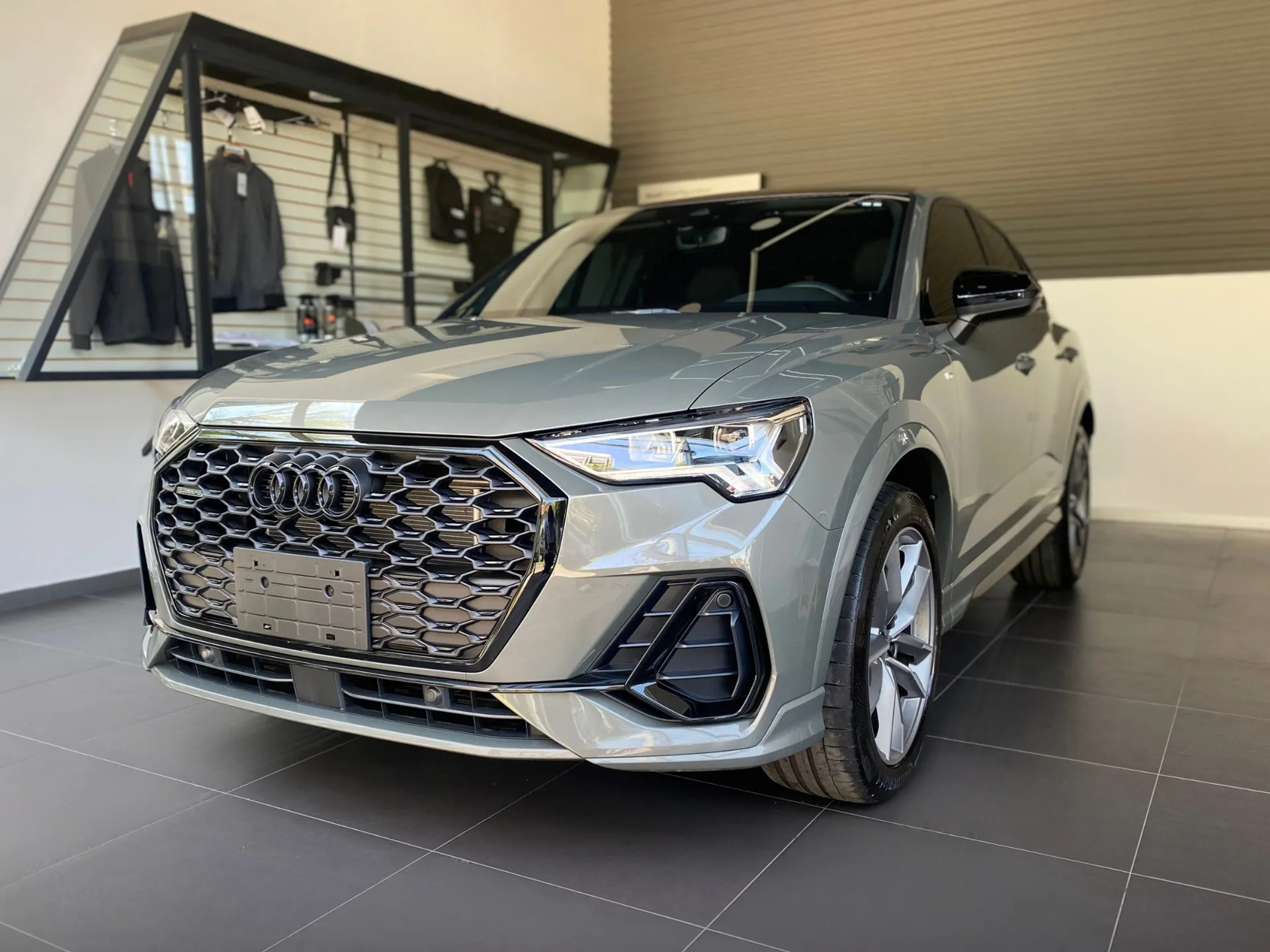 Audi Q3 Sportback 2.0 40 Tfsi S-line 180hp At