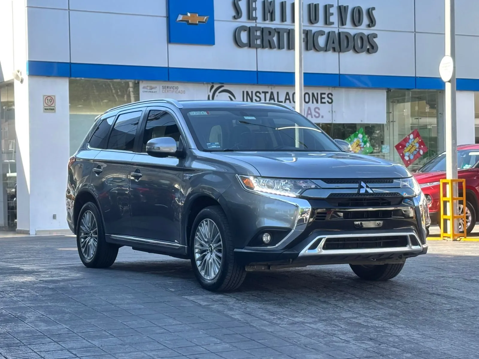 Mitsubishi Outlander 2020