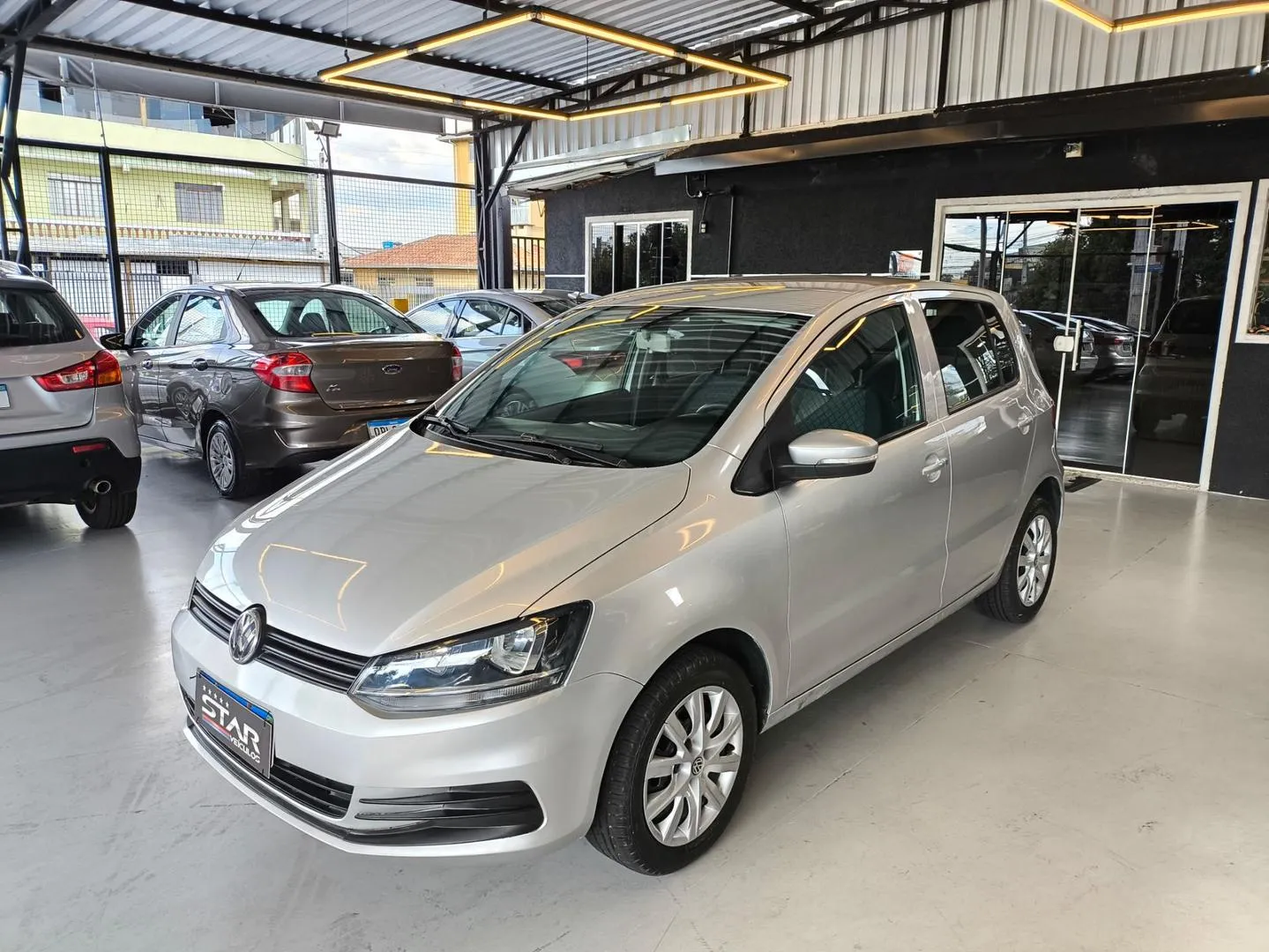 Volkswagen Novo Fox Tl Mb 2015