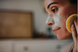 conoce las fórmulas, tecnologías y beneficios de los exfoliantes neutrogena