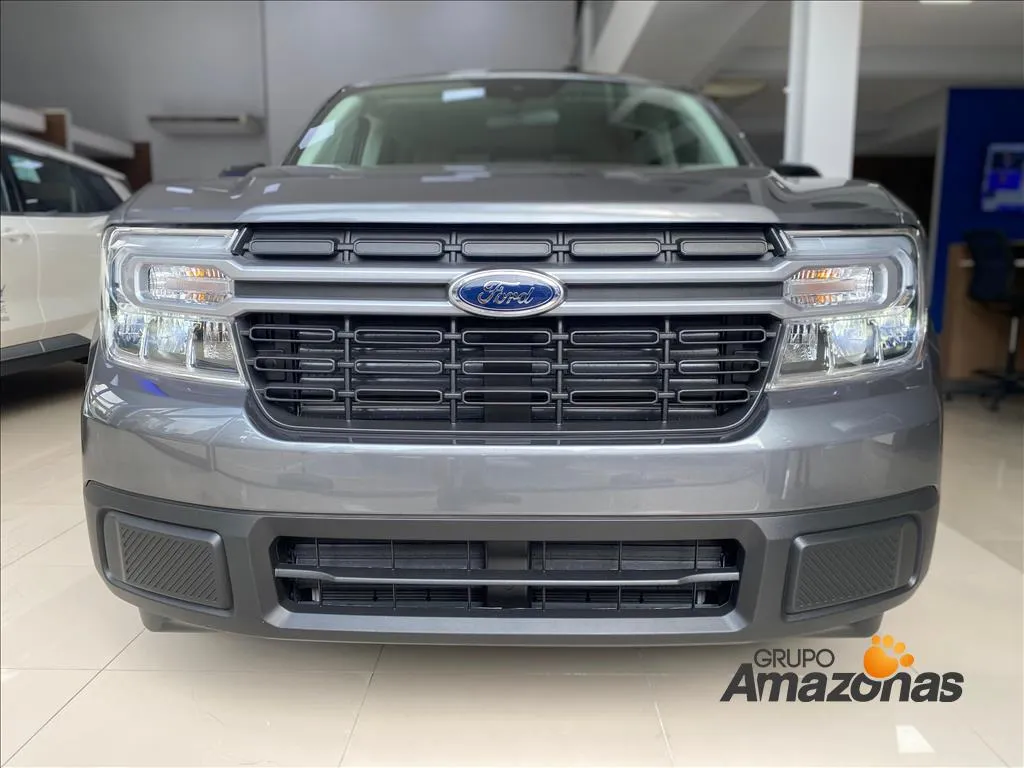 Maverick 2.5 Hybrid Lariat E-cvt