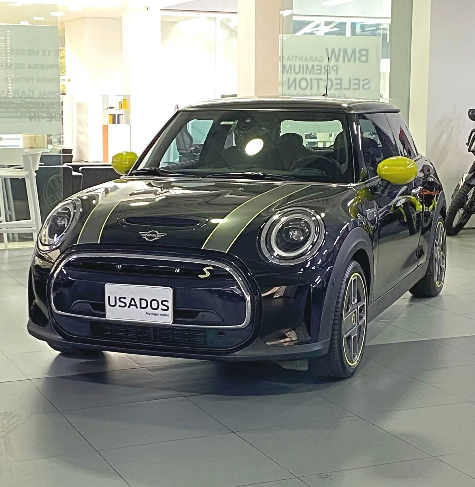 Mini Cooper Se 0.0 Iconic At