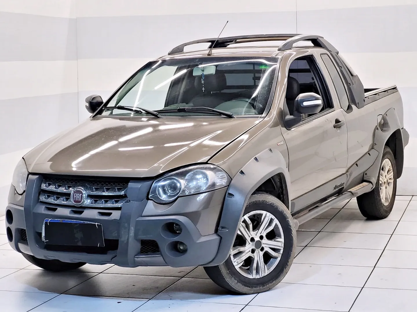 Fiat Strada 1.8 Mpi Adventure Ce 16v Flex 2p Manual