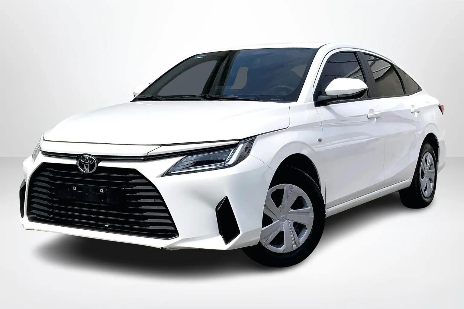 Toyota Yaris 2024