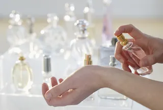 Los 5 mejores perfumes femeninos de Giorgio Armani