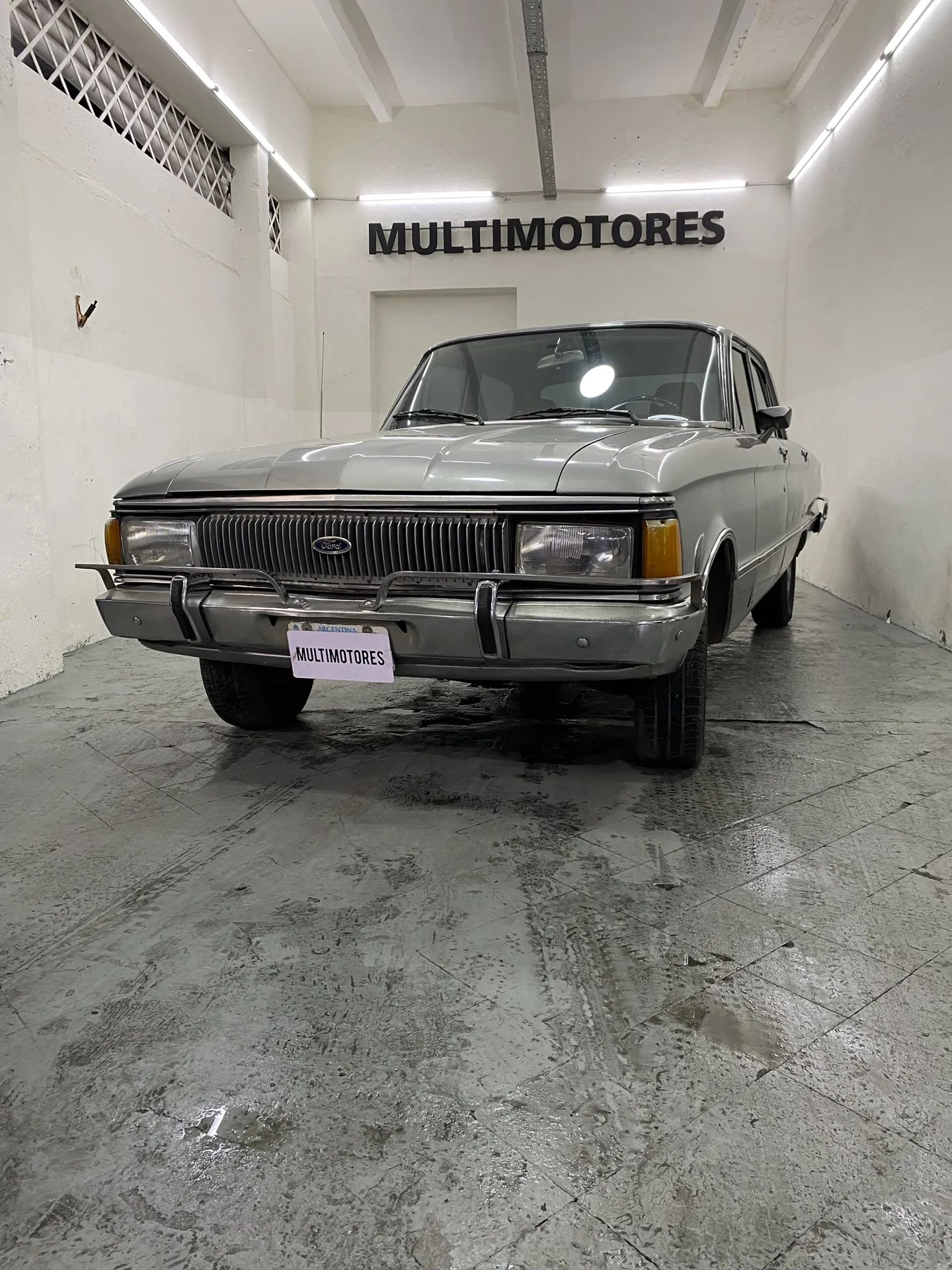 Ford Falcon 3.0 Lujo