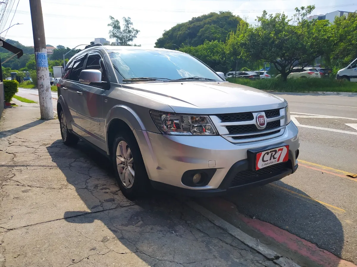 Fiat Freemont Automática Ano 2014