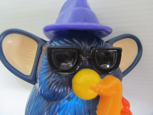 Furby Musical Tocando Saxo Con Sombrero Wyc