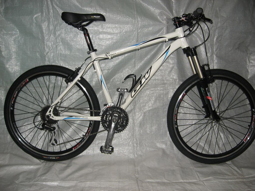 Bicicleta Mtb Rin 26 Gw Wolf 18 Pugadas