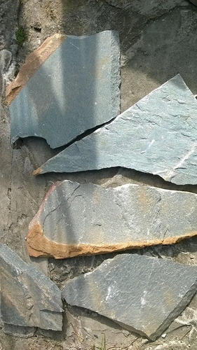 Piedra Laja Irregular Color Gris Plomo