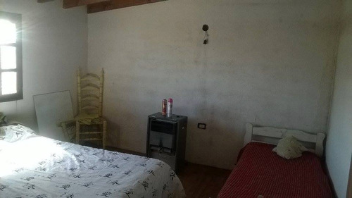 Chalet En Terreno Sobre Entrada Principal - Calle 79 N° 1078