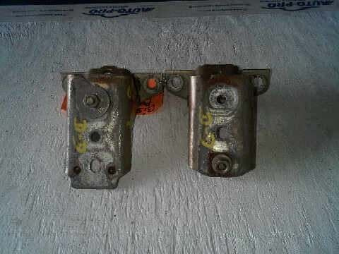 Bisagra De Puerta Delantera  Derecha Ford Explorer 1999