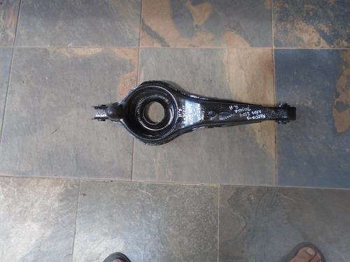 Vendo Brazo Trasero Derecho De Mazda 3, Año 2004