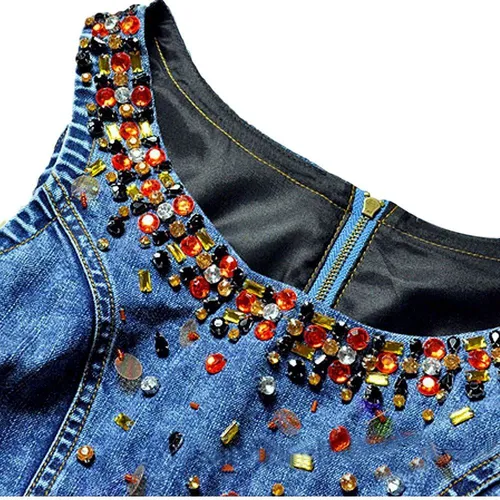 Vestido jeans bordado com pedras hot sale