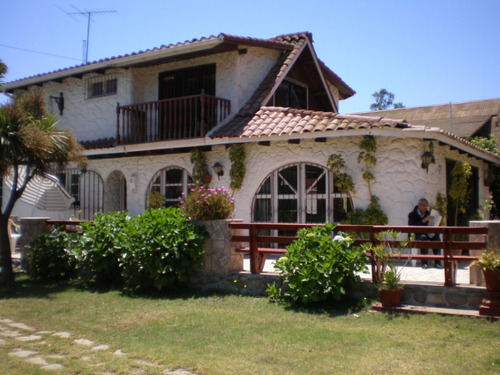 Casa Grande El Canelo - Algarrobo (8 Dormitorios -14 Pers.)