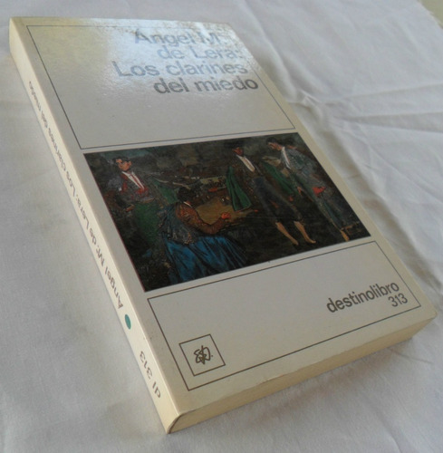 Los Clarines Del Miedo, Por Ángel Ma. De Lera
