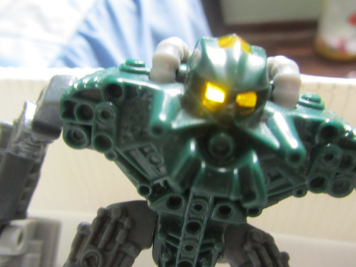 Bionicle Con Doble Lanzador Toa Mahri Kongu No Incluye Disco