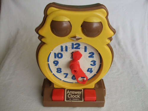 Reloj Vintage Tomy 1975 Mueve Los Ojos