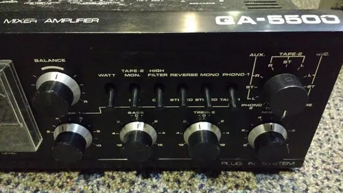 Amplificador Quasar Qa-5500 Original Da Época (Usado)