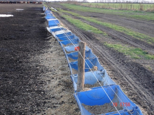 Medio Tambor De Bidon 200 Lts Plastico Feet Lot O Huertas (Usado)