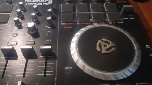 Controlador Dj Numark Mixtrack Serato Traktor