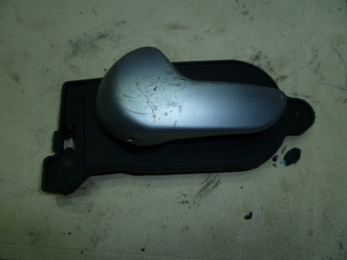 Vendo Manigueta Frontal Izquierda De Ford Escosport 2004