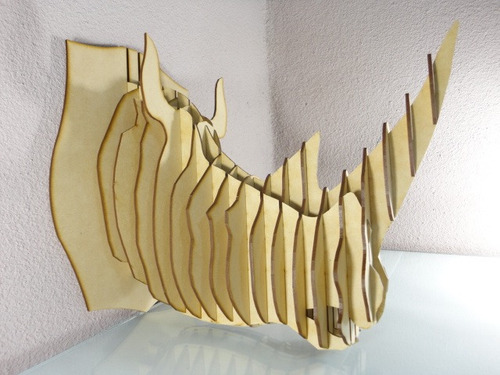 Trofeo Rinoceronte Hecha En Madera Mdf Rompecabezas 3d