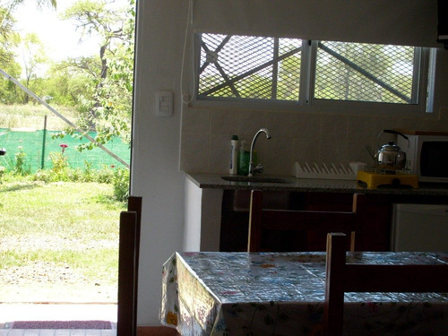 Imagen 6 de 14 de Alquiler Bungalows 2/4/6 Personas Pegado Termas Gualeguaychu