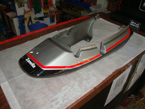 Colin Trasero Zanella Rx 125 Sport Gris Con Negro