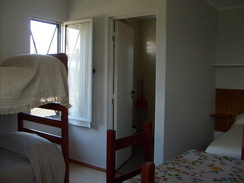Imagen 3 de 14 de Alquiler Bungalows 2/4/6 Personas Pegado Termas Gualeguaychu