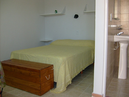 Imagen 7 de 14 de Alquiler Bungalows 2/4/6 Personas Pegado Termas Gualeguaychu