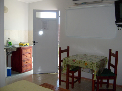 Imagen 8 de 14 de Alquiler Bungalows 2/4/6 Personas Pegado Termas Gualeguaychu
