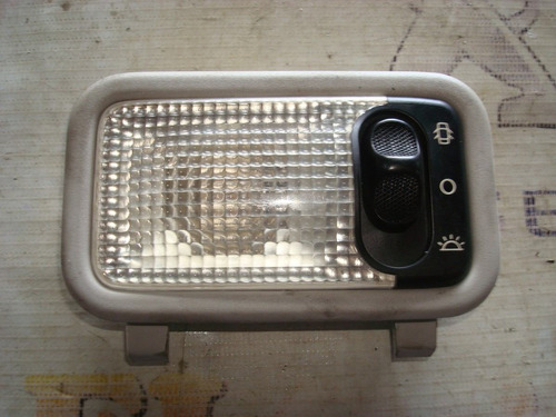 Luz De Teto Peugeot 207 Scapade