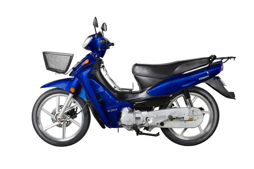 Moto Motos Yumbo Pollerita C 110 Dlx Aleación Con Casco