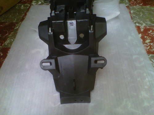 Guardabarro Trasero Yamaha Fz 16 Negro - Dos Ruedas Motos