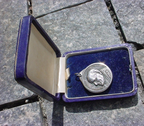 Raridade - Antiga Medalha Pescoço Do Papa Ii Alto Relevo.