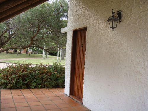 Cabaña Una Del Mar 4 Pers, Us$55,barbacoa,árboles,cable Wifi