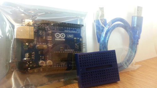 Arduino Uno R3 + Cable Usb + Protoboard + 10 Cables Macho ,m