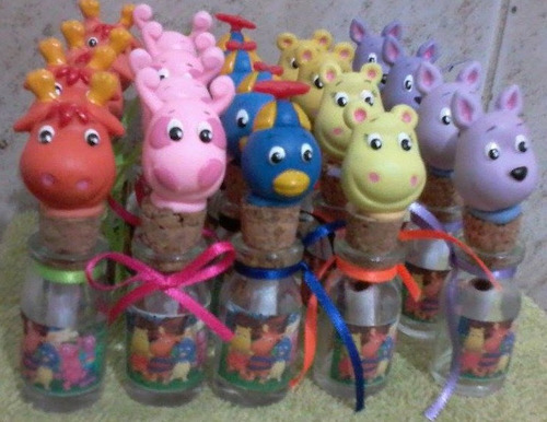 Lembrancinha Backyardgans Biscuit Aniversário / Com 10