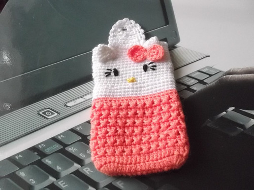 Tejidas A Mano: Lindas Y Divertidas Fundas Portacelulares.