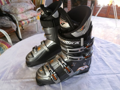 Equipo De Ski Completo (zapatos, Ski, Fijaciones Y Bastones)