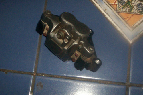 Caliper Delantero Doble Piston