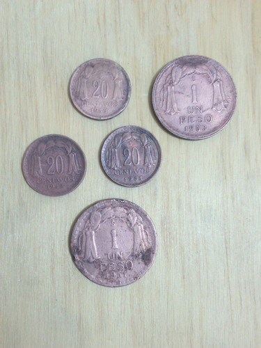 Monedas Chilenas Antiguas, 20 Centavos, 1 Peso - 5 Unidades