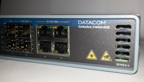 Switch Datacom 2104g2-edd Envio Imediato É Vapt-vulpt (Usado)